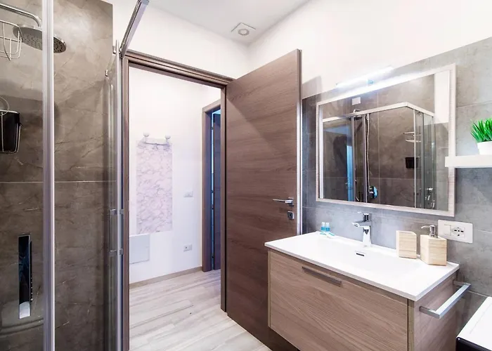 Lianora By Quokka 360 - Comfortable And Modern Flat In The Centre Of Appartement Côme